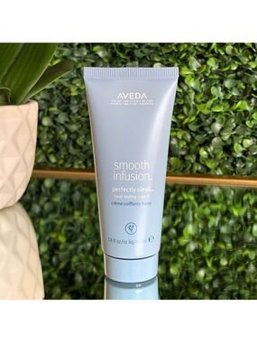 Aveda Smooth Infusion Perfectly Sleek Heat Styling Cream | NEW | Travel 40mL